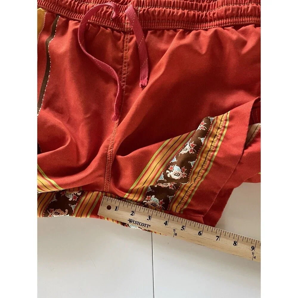 Tommy Bahama features vibrant